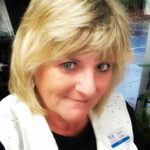 Meet your Posher, Carole